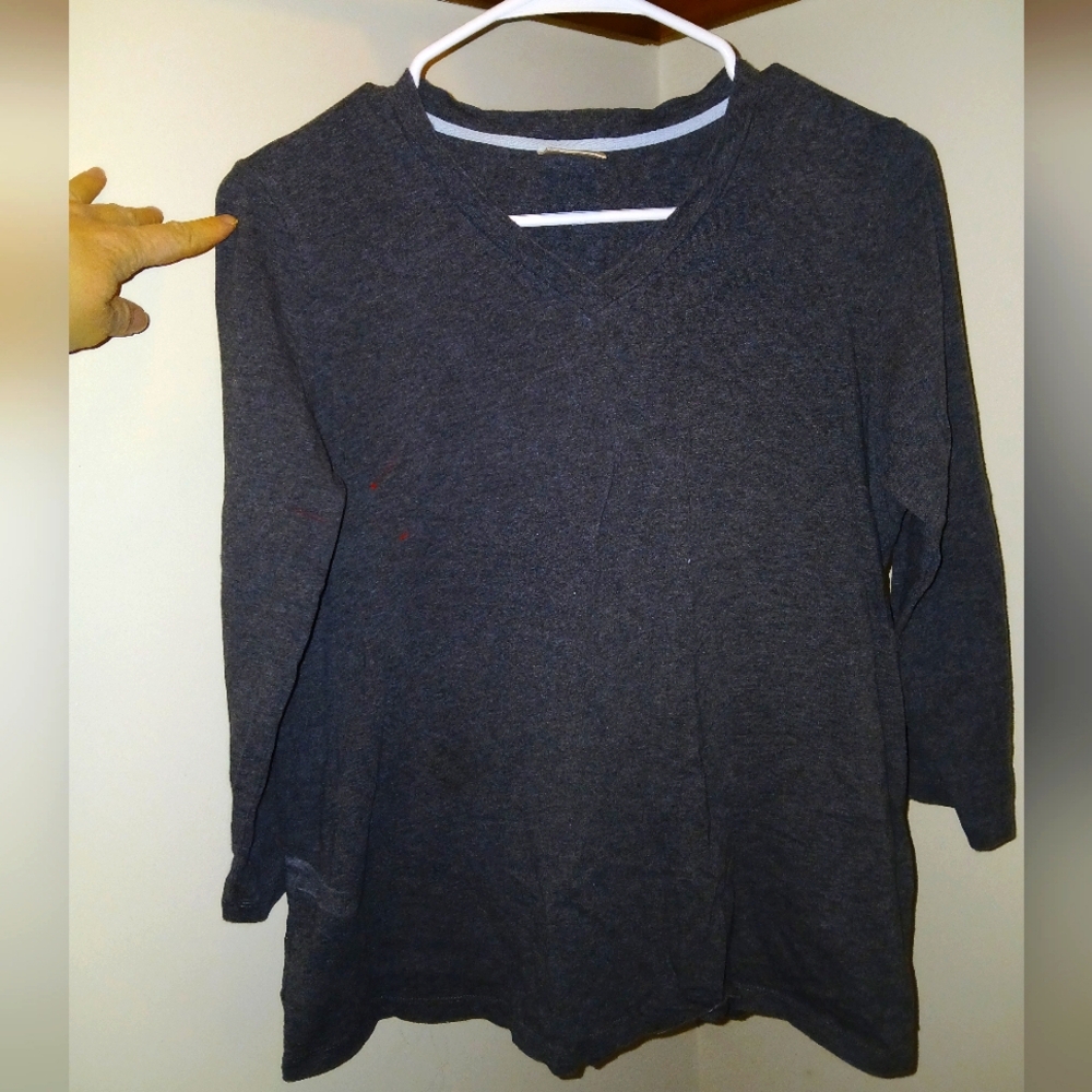 Pre-Loved Motherhood Maternity Charcoal Gray 3/4 Length Sleeves Shirt
